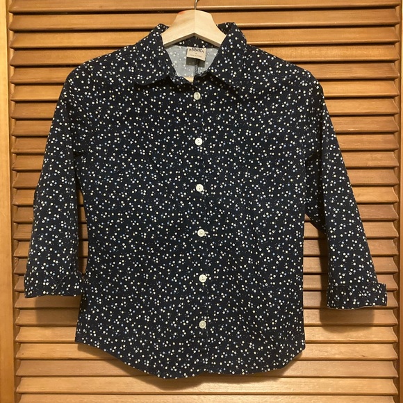 SOLD High Sierra Floral Size Small 1/2 Sleeve Button Up - Picture 2 of 7
